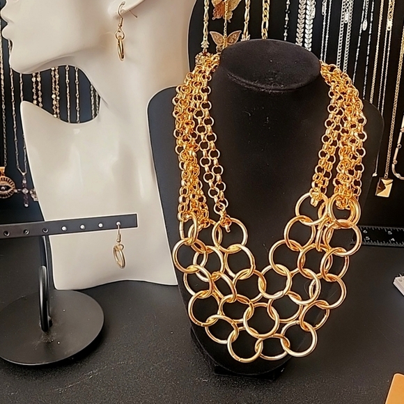 Statement Gold Rings Triple Strand Necklace and Earrings Set - Picture 1 of 7
